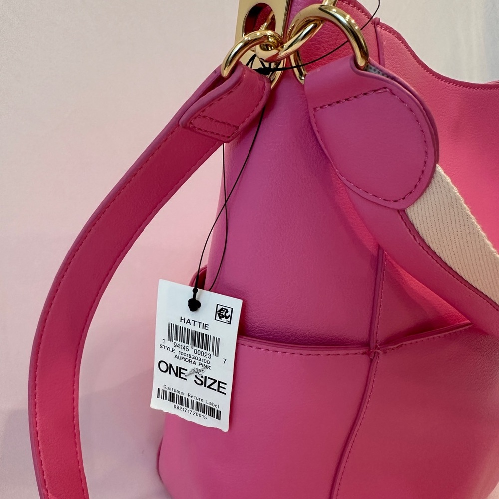 Purse - Picture 4 of 16